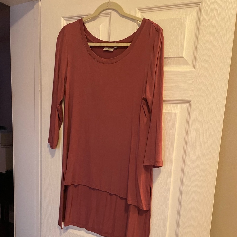 logo By lori Goldstein hi-low tunic
